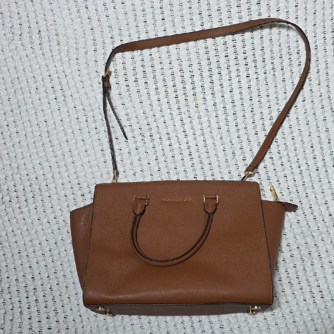 Michael Kors Caramel Brown Saffiano Satchel With Gold Accents
